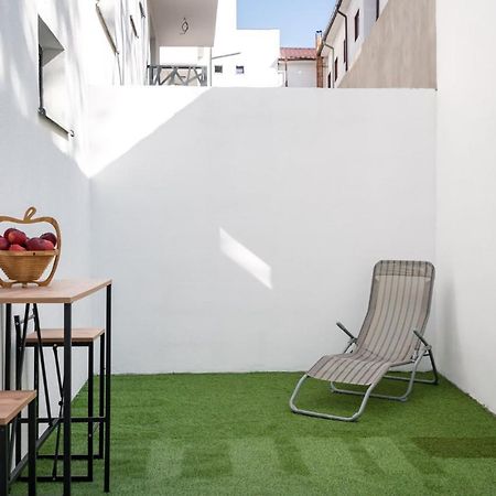 Central Apartment Diamond Bukarest Exterior foto